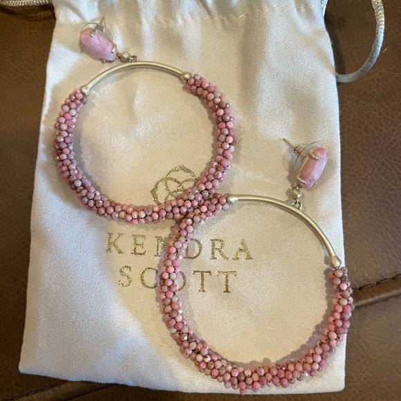 Kendra Scott Jewelry - Kendra Scott Pink Russell  Hoop Earrings